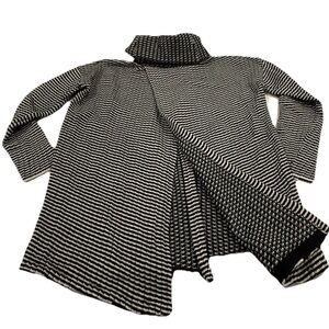 Cabi  Sweater Womens Small Fergie Split Turtleneck Cowl Neck Black White